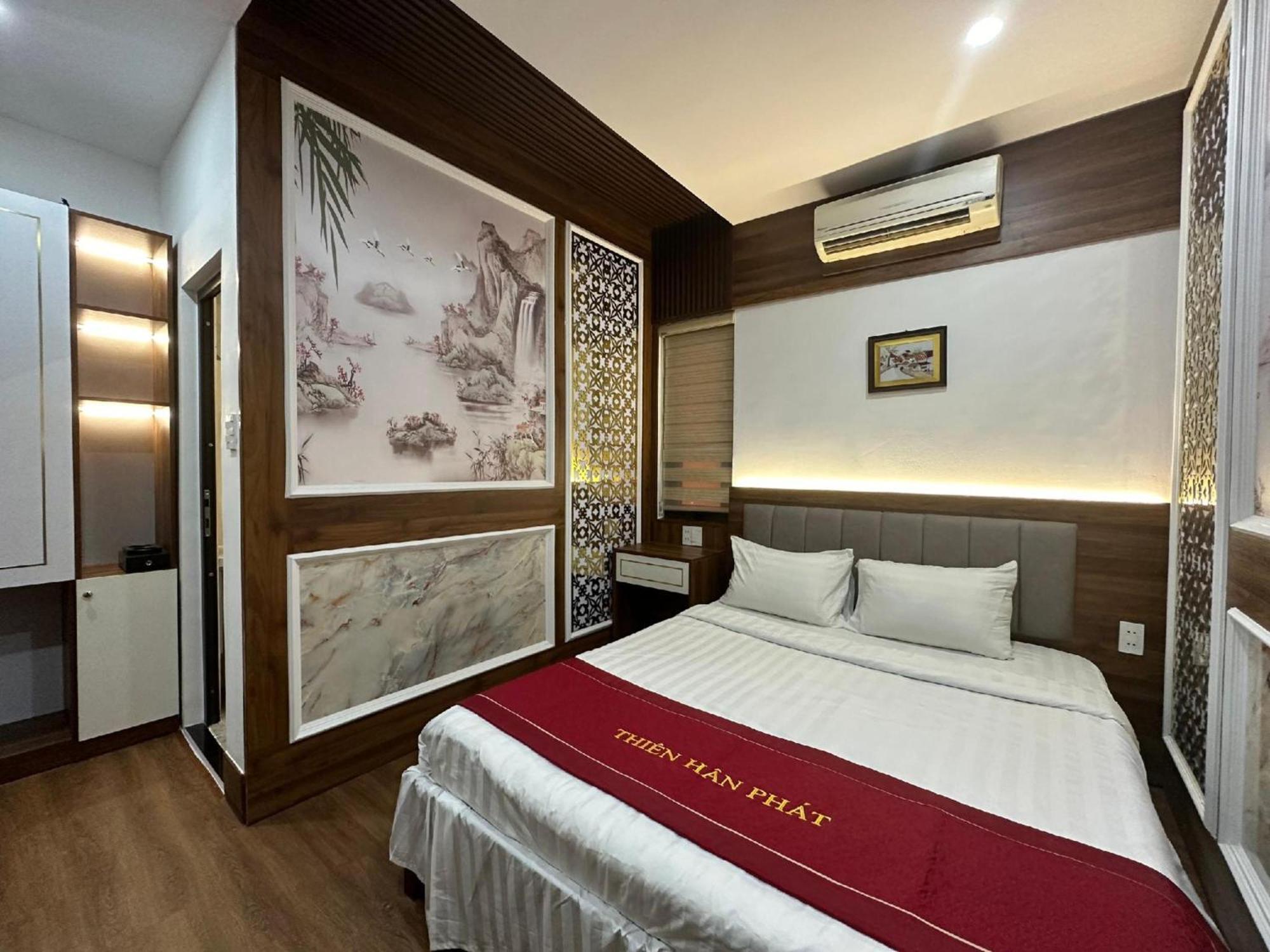 Thien Han Phat Hotel Дананг Екстериор снимка